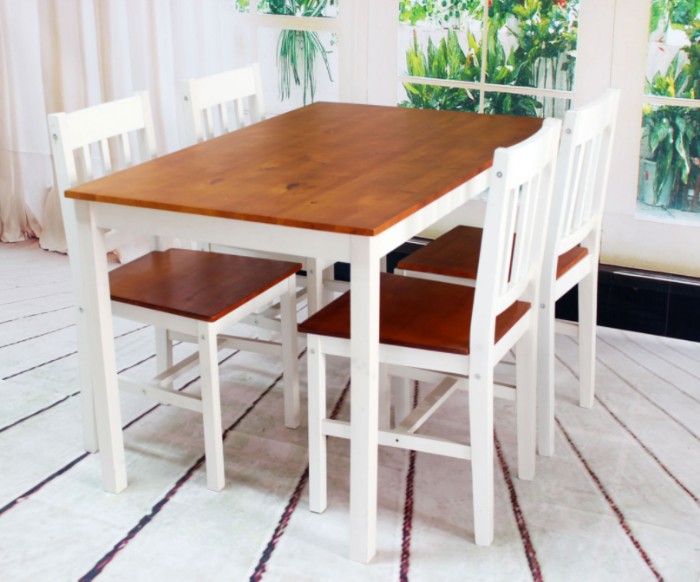 פינת אוכל מעץ מלא הכוללת שולחן עם 4 כיסאות דגם NERON